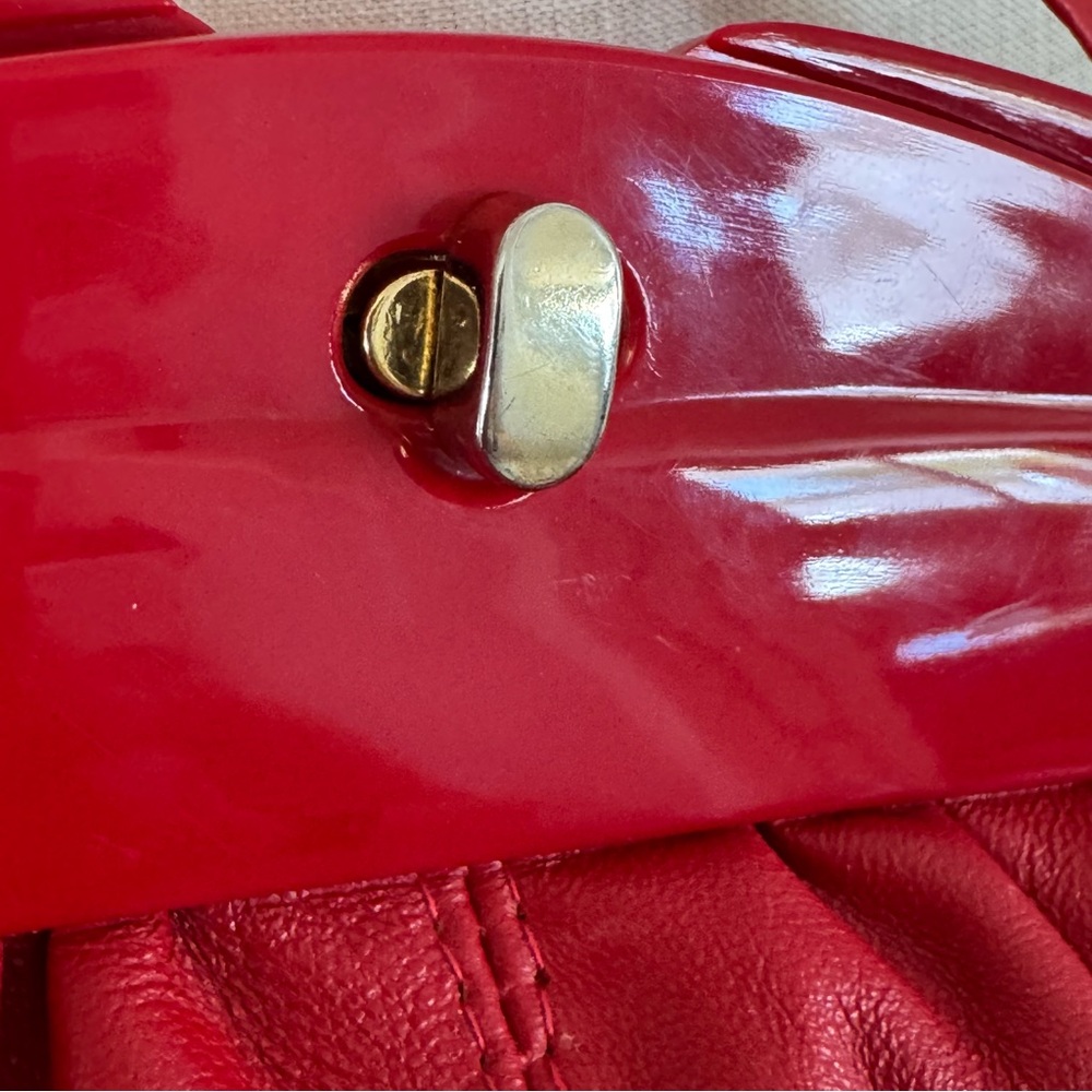 Vintage Red Leather Bag Made in Italy ๐ฎ๐น - Picture 3 of 7